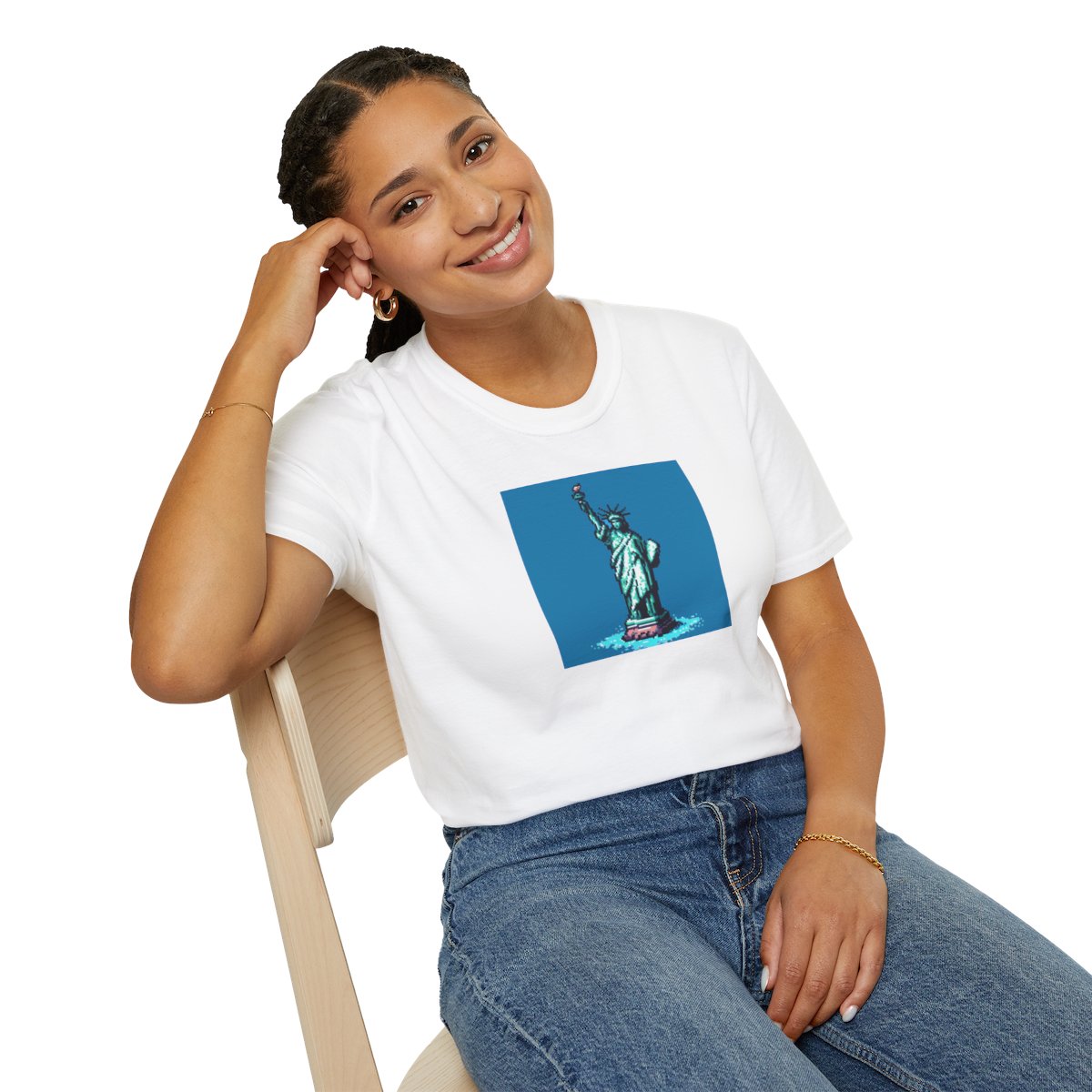 8-bit Statue of Liberty t-shirt - Image 10