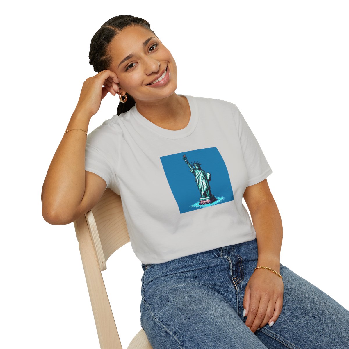 8-bit Statue of Liberty t-shirt - Image 22